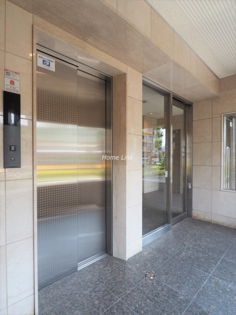 ディアハート小竹向原　エレベーターホール